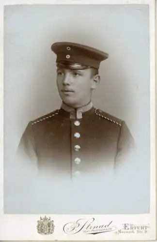 Kabinett Foto Erfurt, Deutscher Soldat in Uniform, Portrait