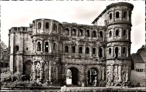 Ak Trier an der Mosel, Porta Nigra