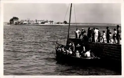 Ak Loctudy Finistère, Boarding für Ile Tudy