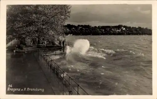 Ak Bregenz am Bodensee Vorarlberg, Promenade, Brandung