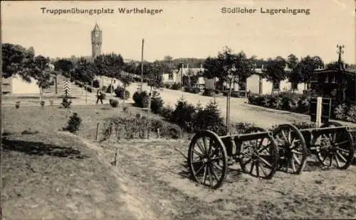 Ak Poznań Posen, Warthelager, Truppenübungsplatz, Lagereingang, Geschütze