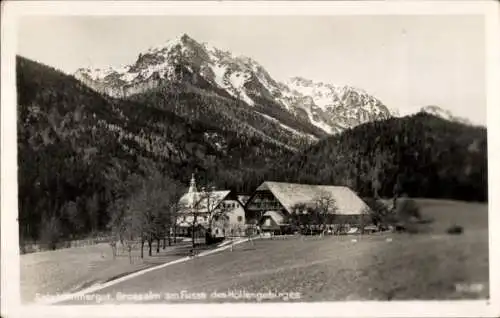 Ak Österreich, Salzkammergut Grossalm am Fusse des Höllengebirges