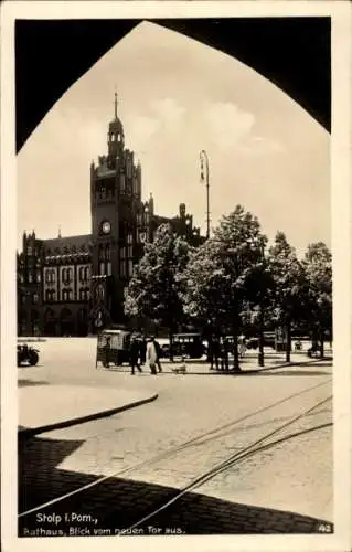 Ak Słupsk Stolp Pommern, Rathaus, Blick vom neuen Tor