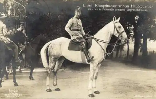 Ak Kronprinz Wilhelm von Preußen, Vor seinem Hauptquartier in Frankreich, Pferd