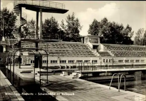 Ak Piesteritz Lutherstadt Wittenberg, Schwimmbad, Volkspark