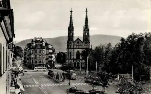 Ak Baden Baden am Schwarzwald, Augusta-Platz, Kirche