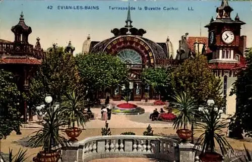 Ak Évian les Bains Haute Savoie, Terrasse de a Buvette Cachat