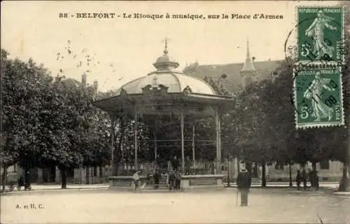 Ak Belfort Beffert Beffort Territoire de Belfort, Kiosque a musique, sur la Place d'Armes