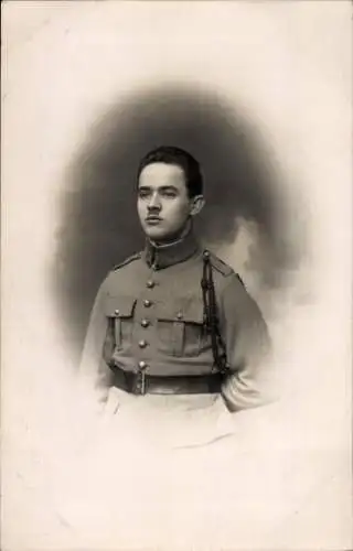 Foto Ak Französischer Soldat in Uniform, Portrait