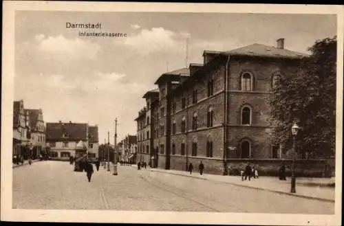 Ak Darmstadt in Hessen, Infanteriekaserne, Straßenansicht