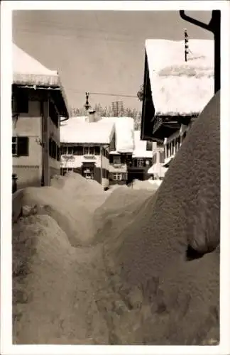 Ak Oberstaufen im Allgäu, Winter, Lindauerstraße