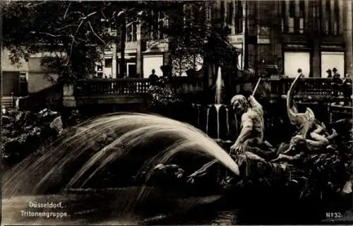 Ak Düsseldorf am Rhein, Tritonengruppe