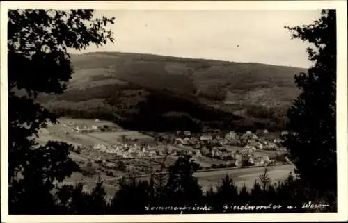 Foto Ak Gieselwerder an der Oberweser Hessen, Gesamtansicht