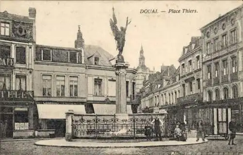 Ak Douai Nord, Place Thiers