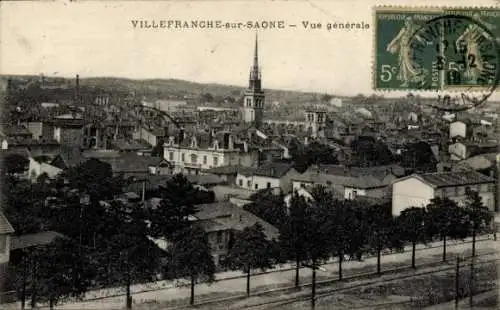 Ak Villefranche sur Saône Rhône, Gesamtansicht, Turm