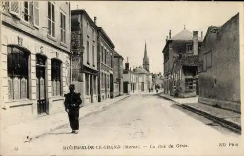Ak Mourmelon le Grand Marne, La Rue du Genie