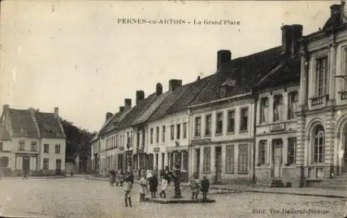 Ak Pernes en Artois Pas de Calais, Grand'Place