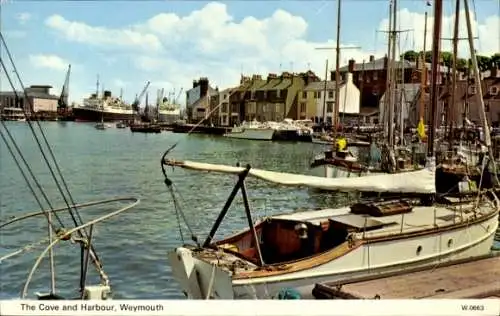 Ak Weymouth Südwestengland, The Cove, Hafen