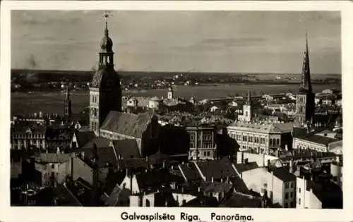 Ak Riga Lettland, Panorama der Stadt, Kirchtürme