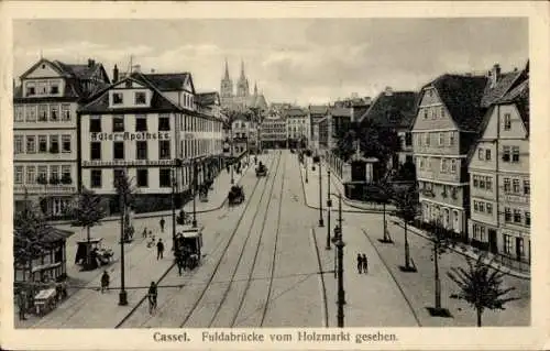 Ak Kassel in Hessen, Fuldabrücke, Adler-Apotheke, Blick vom Holzmarkt