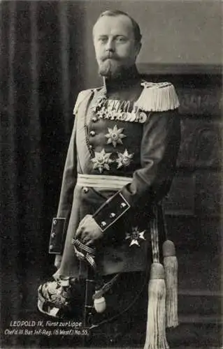 Ak Fürst Leopold IV. zur Lippe, Chef III. Batl. Inf. Regt. 6. Westf. No. 55, Portrait, Uniform, Orde