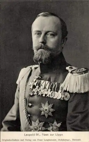 Ak Fürst Leopold IV. zur Lippe, Portrait in Uniform, Orden