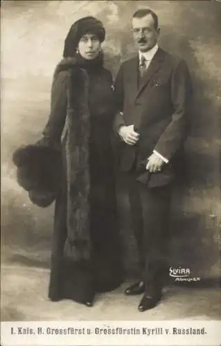 Foto Ak Victoria Melita von Sachsen-Coburg und Gotha, Pelz, Kyrill Wladimirowitsch Romanow, Portrait