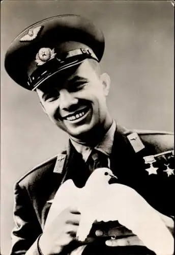 Ak Kosmonaut Juri Alexejewitsch Gagarin, Юрий Алексеевич Гагарин, Friedenstaube