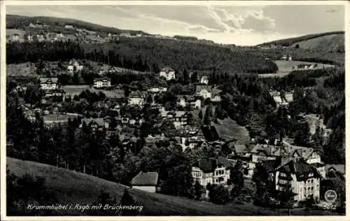 Ak Karpacz Krummhübel im Riesengebirge Schlesien, Panorama mit Brückenberg