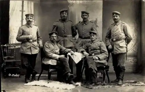 Foto Ak Deutsche Soldaten in Uniformen, KB Inf. Rgt. 12, I WK