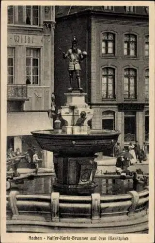 Ak Aachen in Nordrhein Westfalen, Kaiser-Karls-Brunnen auf dem Marktplatz