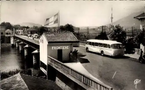 Ak Hendaye Pyrénées-Atlantiques, Frontiere Franco Espagnole, Pont International, Bus