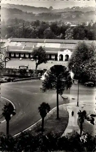 Ak Pau Pyrénées-Atlantiques, Virage de la Gare et les Pyrenees