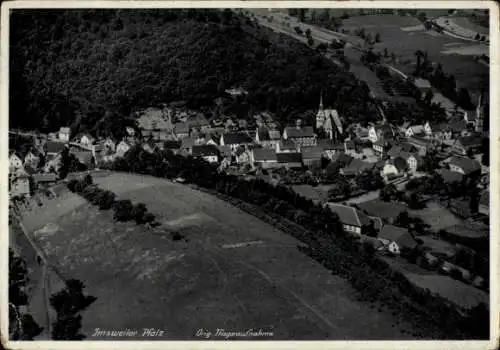 Ak Imsweiler in der Pfalz, Totalansicht, Gasthaus zur Linde, Fliegeraufnahme