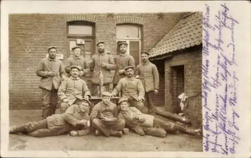 Foto Ak Deutsche Soldaten in Uniformen, Res. Inf. Rgt. 310, I WK