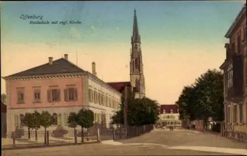 Ak Offenburg in Baden Schwarzwald, Realschule, evangelische Kirche