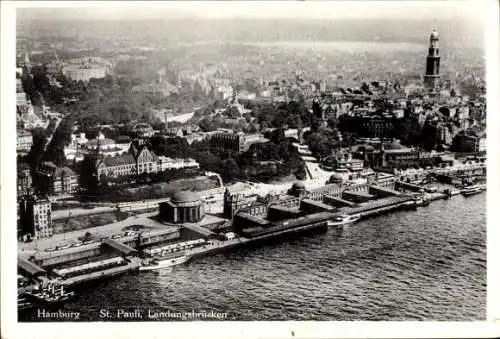 Ak Hamburg Mitte St. Pauli, Landungsbrücken, Kirchturm