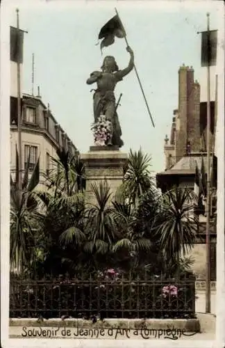 Ak Compiègne Oise, Monument de Jeanne d'Arc