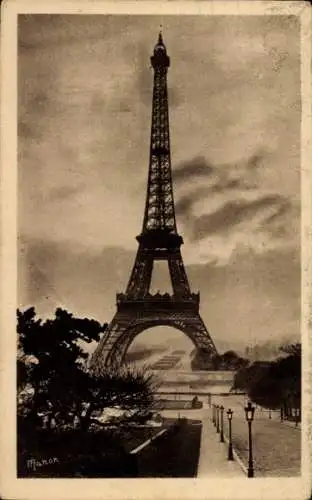 Ak Paris VII, Der Eiffelturm, Eiffelturm