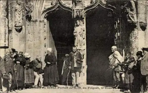 Ak Folgoet Finistère, Bettler vor der Kirche