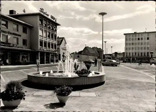 Ak Rüsselsheim am Main Hessen, Friedensplatz