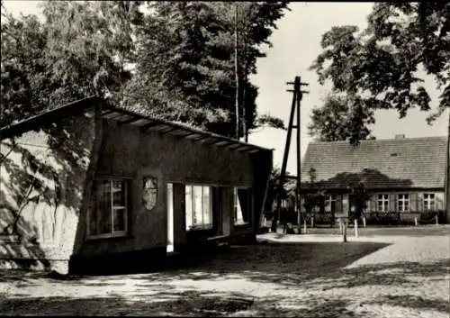 Ak Zechlinerhütte Stadt Rheinsberg, Straße, Haus