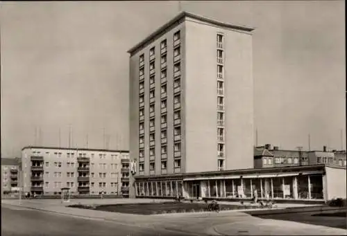 Ak Dessau in Sachsen Anhalt, HO-Kaufhalle West, Milch- und Mokka-Bar