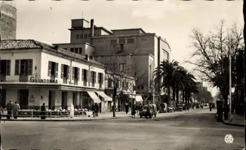 Ak Sidi Bel Abbès Algerien, Boulevard de la République und das Theater