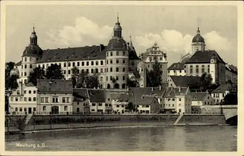 Ak Neuburg an der Donau Oberbayern, Schloss, Teilansicht