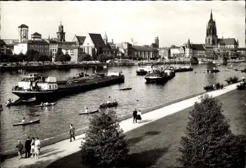 Ak Frankfurt am Main, Teilansicht, Mainpanorama, Kirche, Schiffe, Promenade