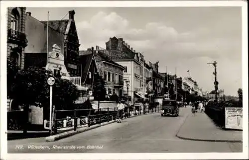 Ak Rüdesheim am Rhein, Rheinstraße, Hotel Traube, Germania, Häuserfassaden