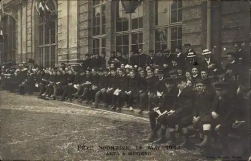 Ak Fete Sportive, 14 Mai 1911, Gruppenbild