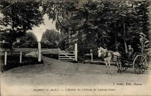 Ak Plémet Côtes-d’Armor, L'Entree du Chateau de Launay-Guen