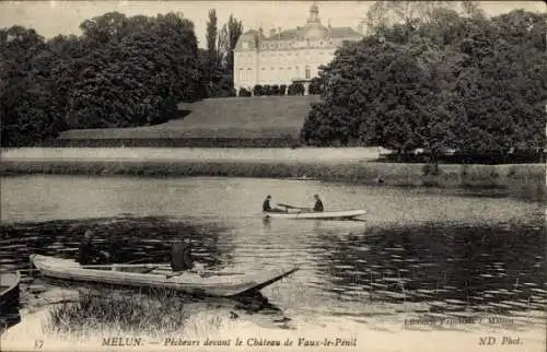 Ak Melun Seine et Marne, Pecbeurs devant le Chateau de Vaux-le-Penil